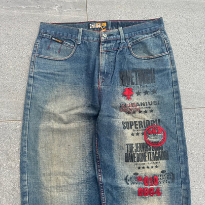 akademiks front hits - 36x32”