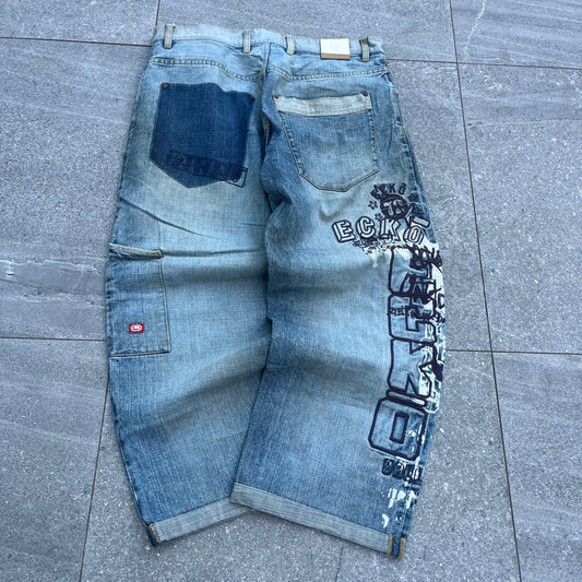holy fuck these are so hard. ecko leg hits - 34x26”