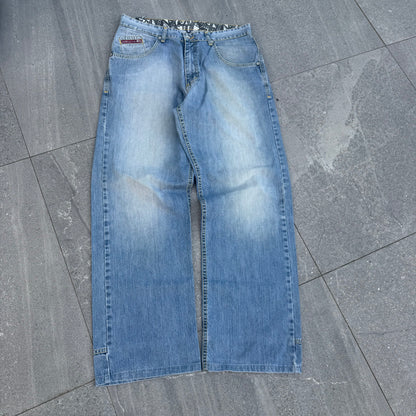 quiksilver flap pocket bootcuts - 33x32”