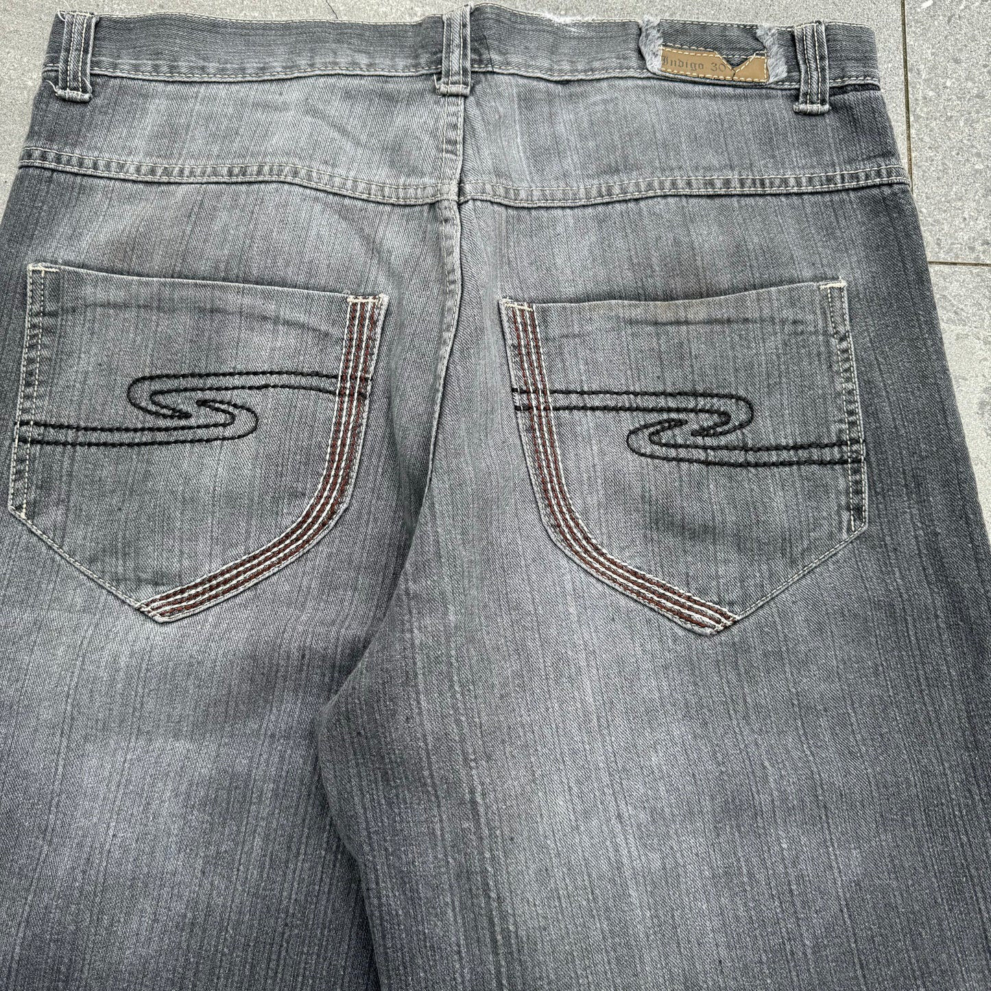 beautiful faded jorts - 36”