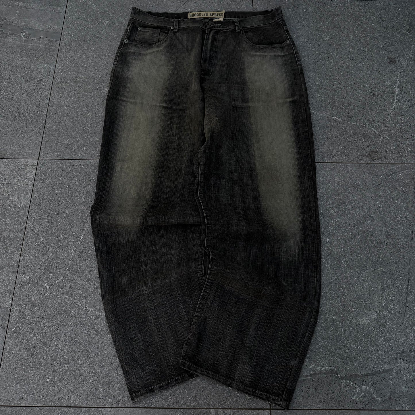 grail brooklyn xpress fades - 38x33”