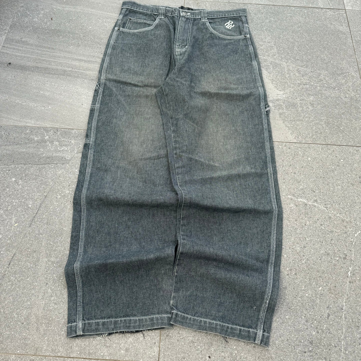 rocawear jeans - 36x33”