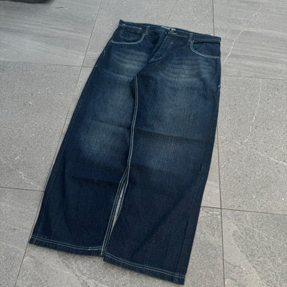 huge evolution jeans - 40x32”