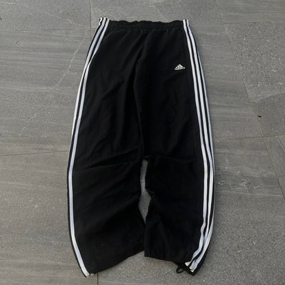 triple stripe adidas trackpant - 32”