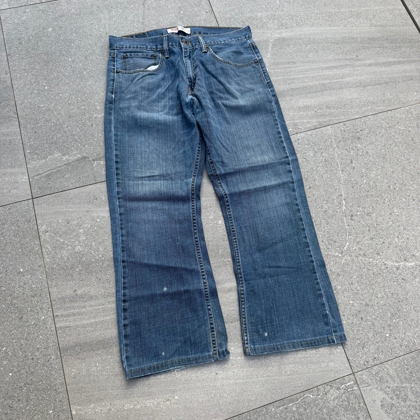 fade on these is sexxxxy - 34x27”