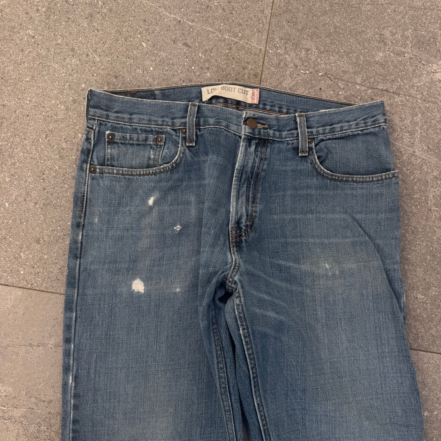 gorgeous low rise bootcuts - 34x32”