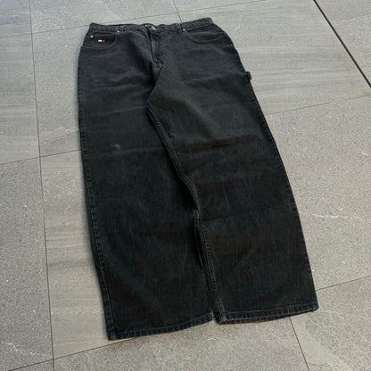 huge tommy’s - 40x34”