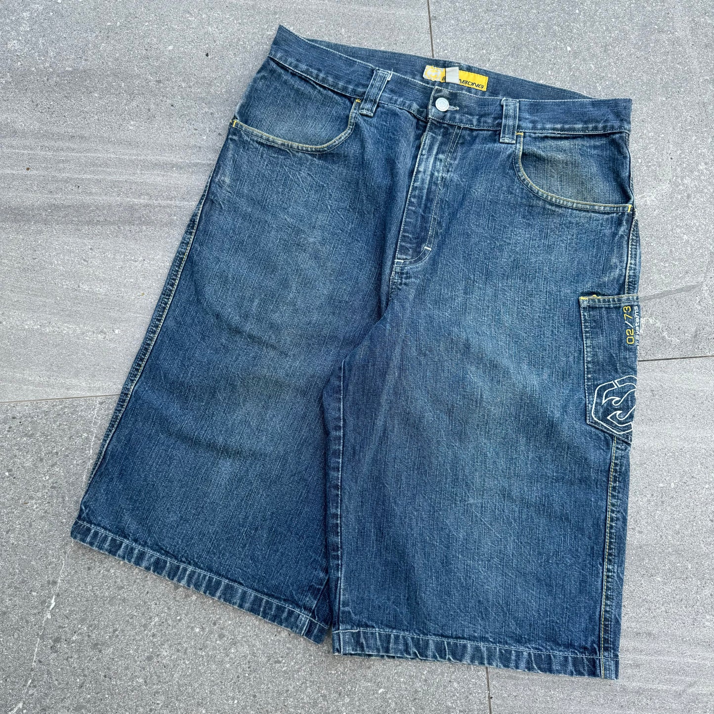 jnco style billabong jorts - 34”