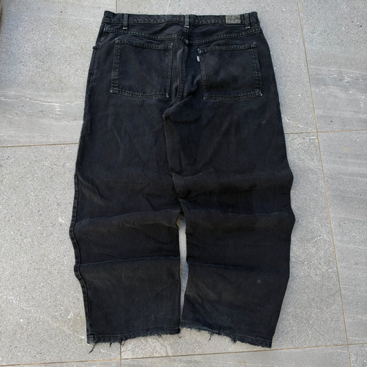 2001 silvertab ‘baggy’ - 40x31”