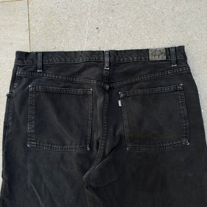 2001 silvertab ‘baggy’ - 40x31”
