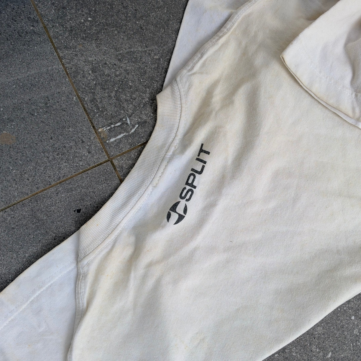 OG split bullets tee - M