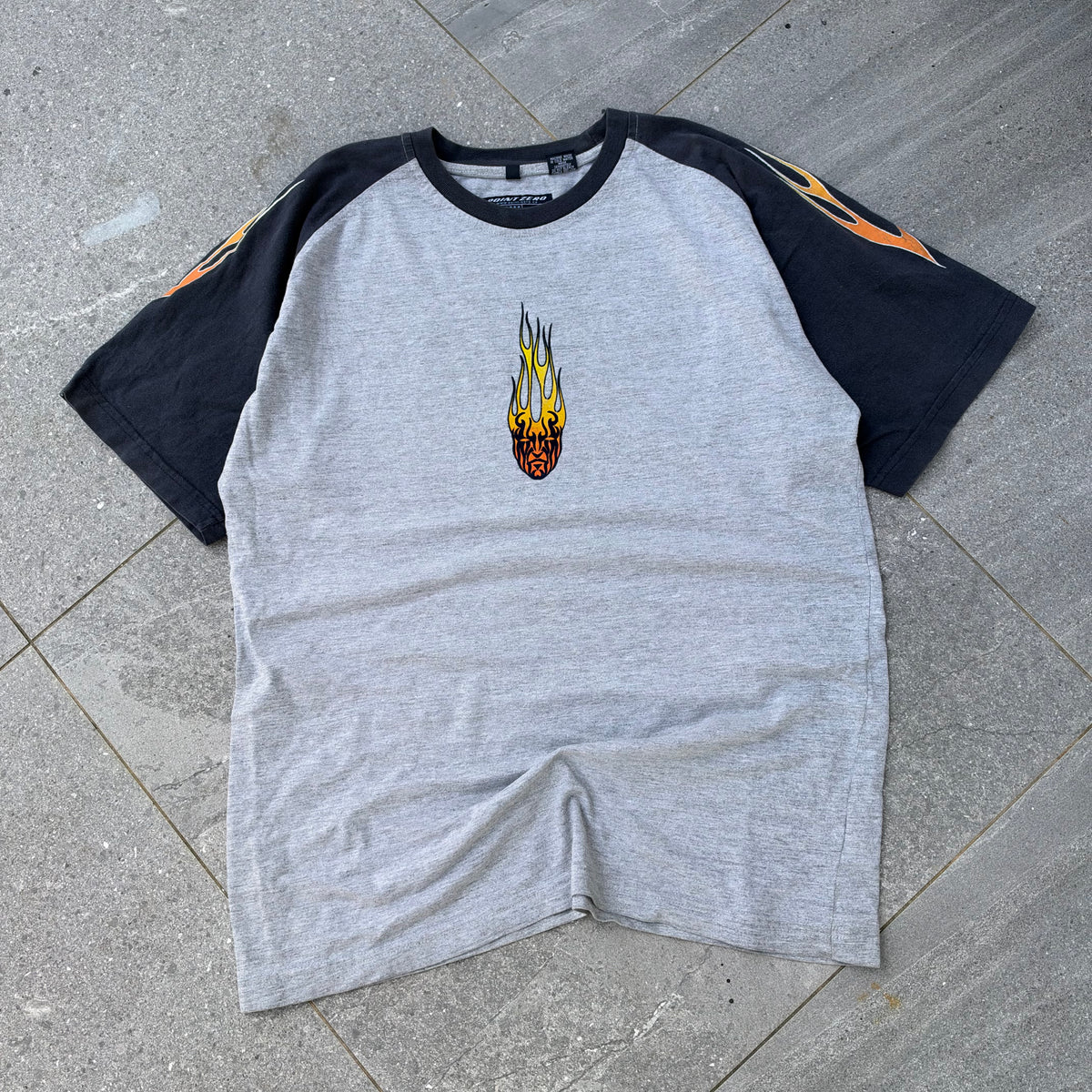 90s point zero raglan - XL