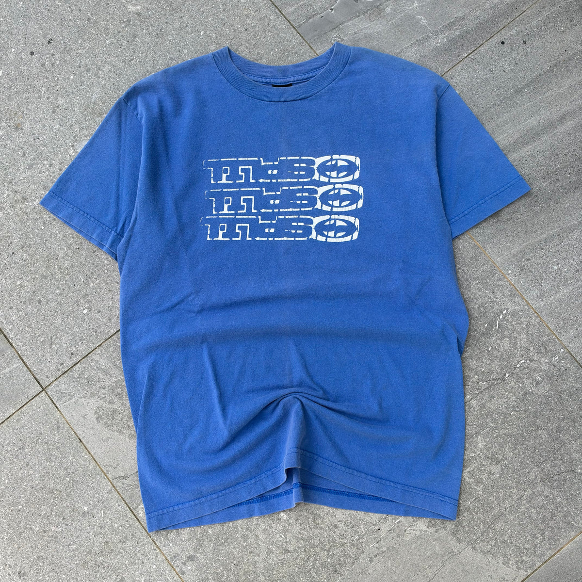 00s split tee - M