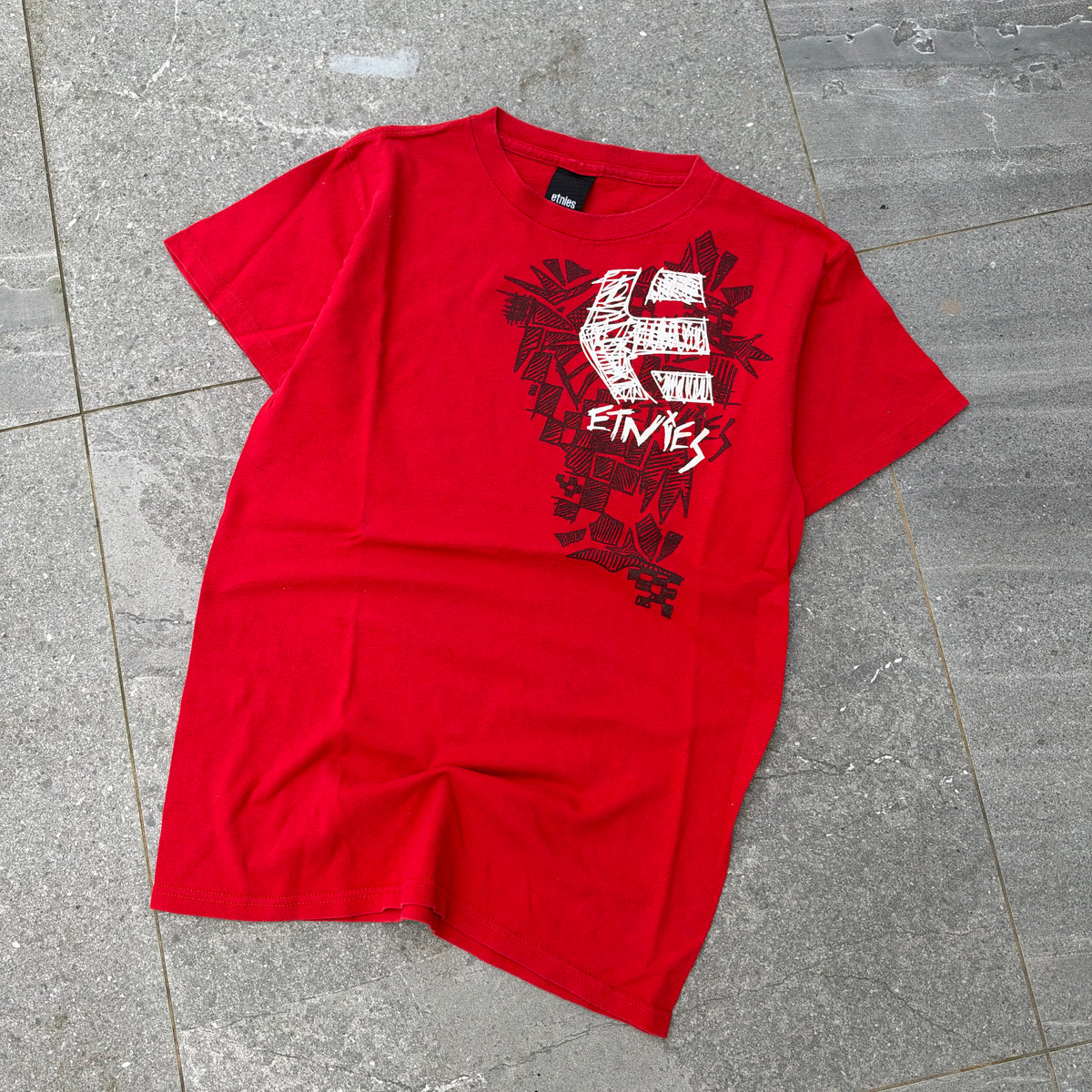 OG etnies tee - S