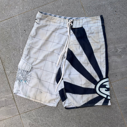 andy irons rising suns - 33”