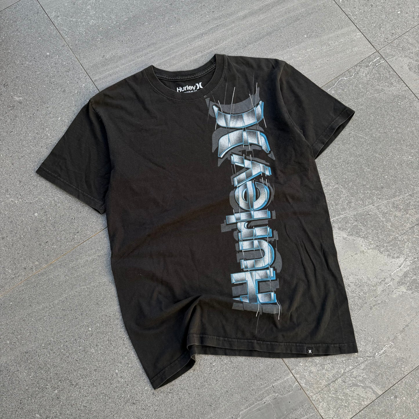 gassss hurley tee - M