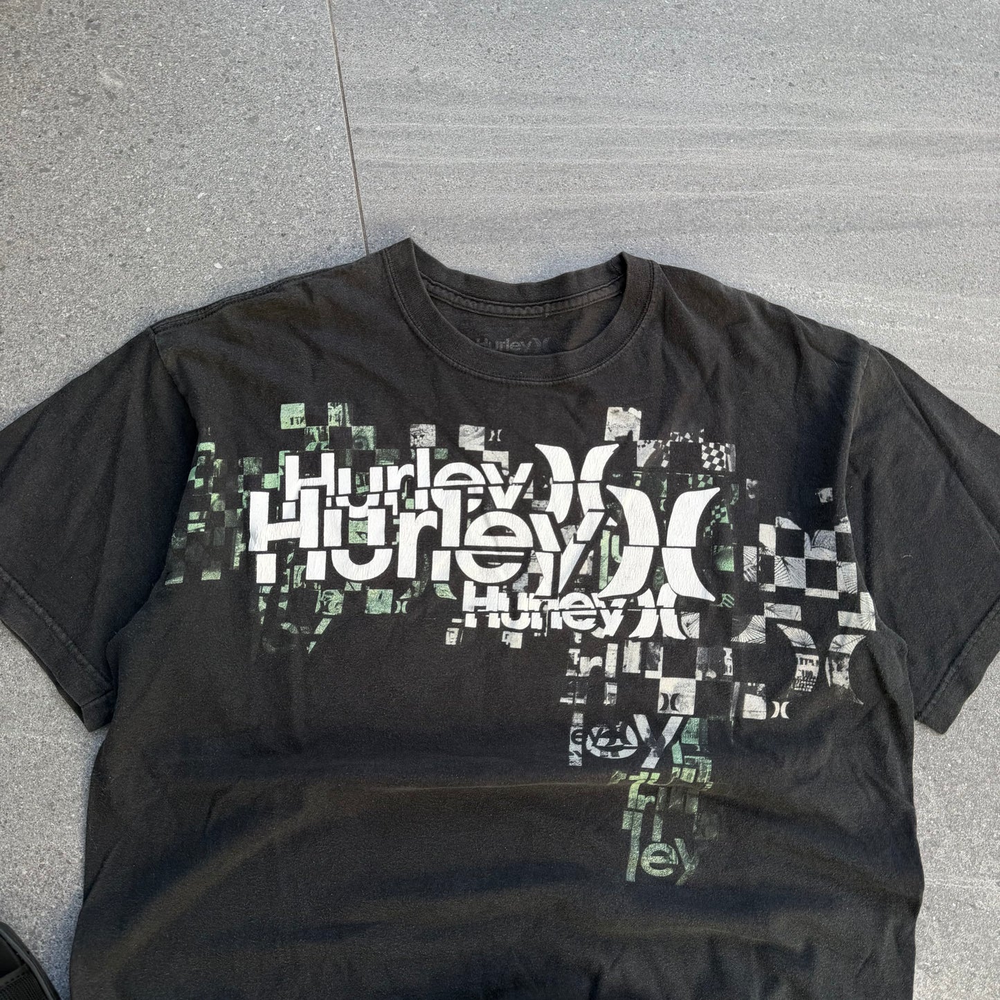 hurley matrix tee - L