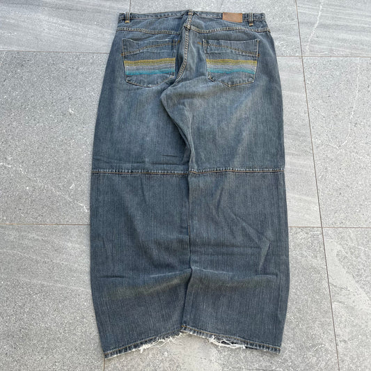 pocket striped rocawears -  40x33”