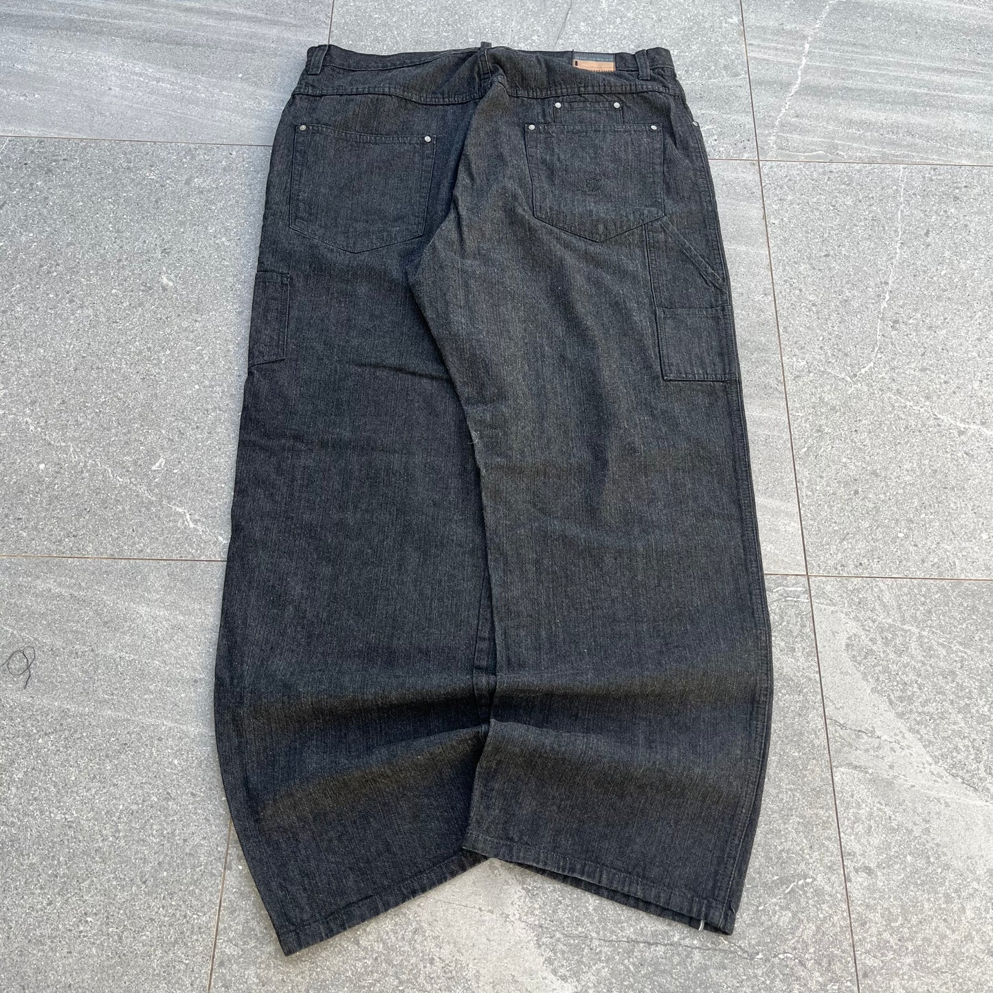blacked out rocawear carpenters  - 40x34”